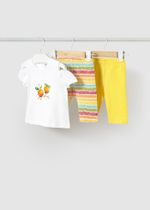 футболка с леггинсами