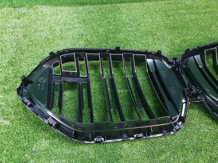 Решетка радиатора BMW X6M F96 (2019-2023)