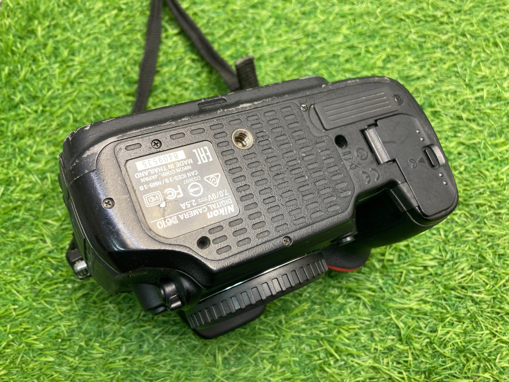 Nikon D610 225.000 кадров