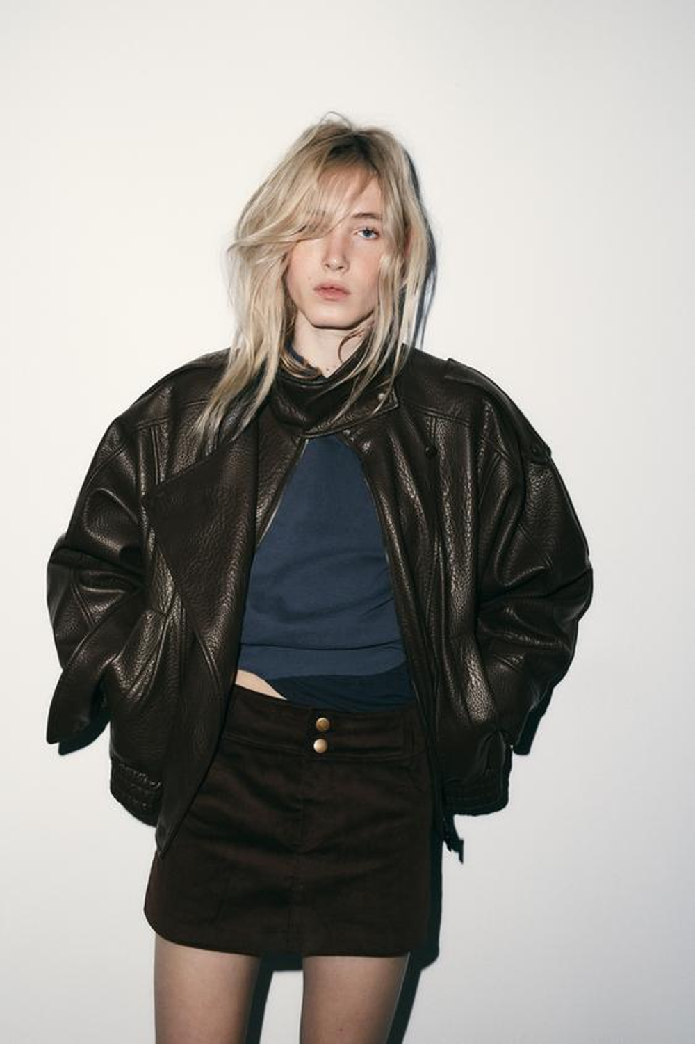 ZARA МИНИ-ЮБКА ИЗ ВЕЛЬВЕТА, ТЕМНО-КОРИЧНЕВЫЙ