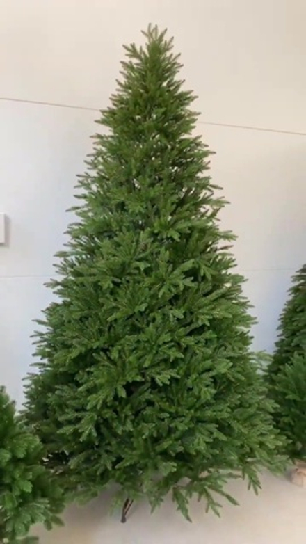 Ель искусственная «Изумрудная» (Литая хвоя) от 1,2 м до 3 м