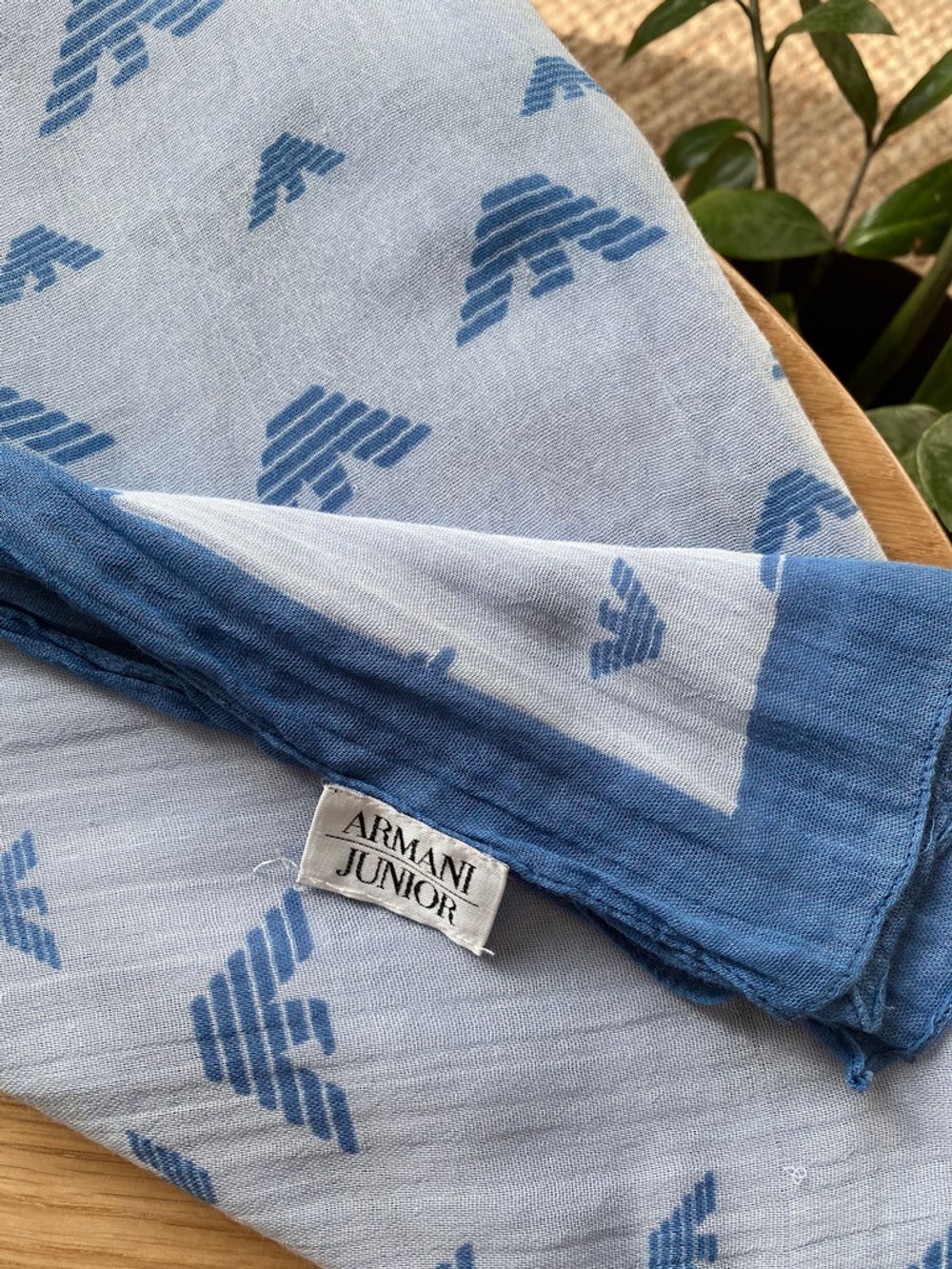 Палантин Armani Junior