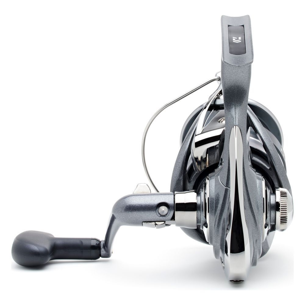 Катушка для рыбалки безынерционная фидерная Daiwa 20 N'ZON LT 5000S-CP