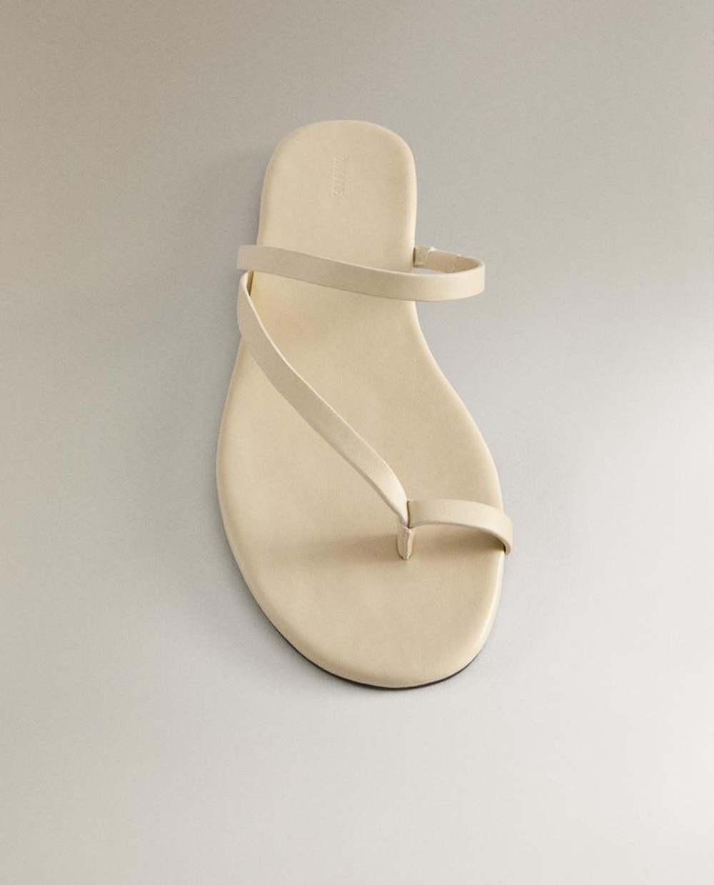 ZARA HOME КОЖАНЫЕ САНДАЛИИ НА ПЛОСКОЙ ПОДОШВЕ, БЕЖЕВЫЙ