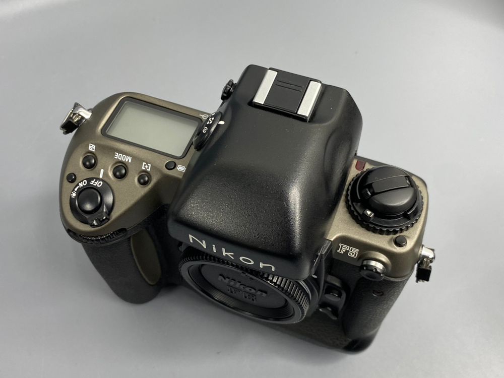 Nikon F5 + MF-28 50th Anniversary Model