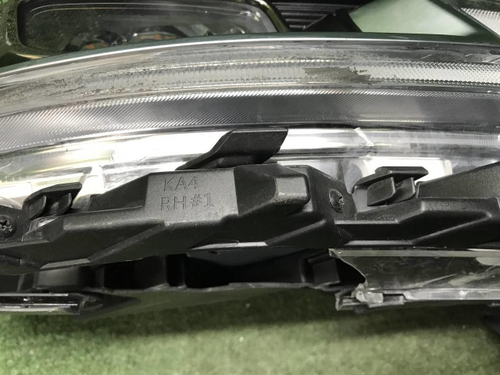 Фара правая Kia Carnival 4 (2020-2023) LED