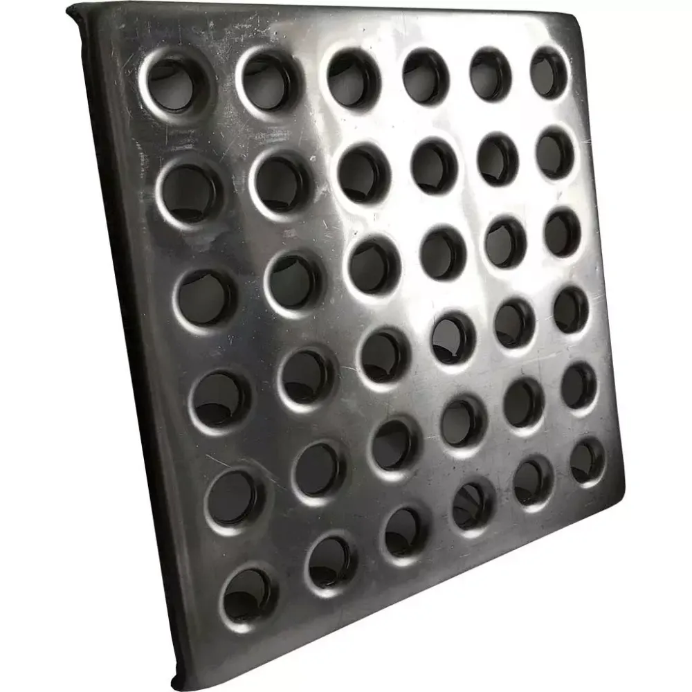 Плитка - топпинг для промышленных полов металлическая 300х300х1,2 мм /36 от