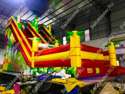 Надувной батут-горка "Тропические приключения"