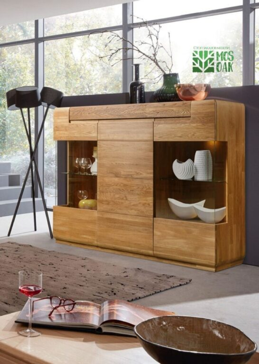 Шкаф с витриной Parma-3 из массива дуба