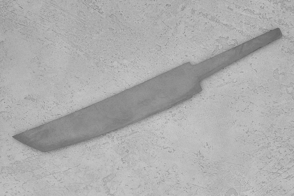 Заготовка для ножа, сталь Х12МФ 5,4мм. Модель "Танто-I" с клинком 180мм, ТО 60-61HRC