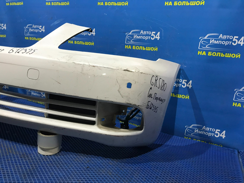 Бампер передний TOYOTA CROWN 2003-2005