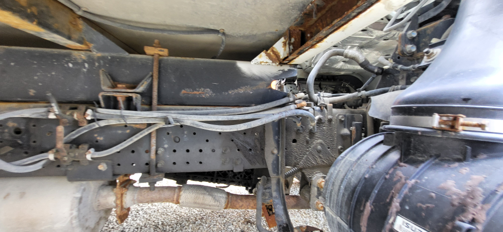 Isuzu ELF 7.5 (NPR) Промтоварный 470520 (Дизельный, 5,2 л, 155 л.с., МТ)