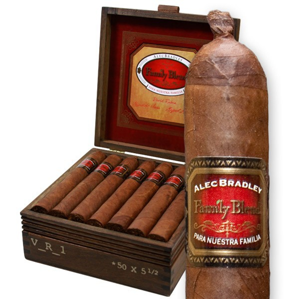Alec Bradley Family Blend VR1 (робусто)