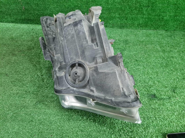 Фара правая Mercedes V W447 (2014-н.в.) LED