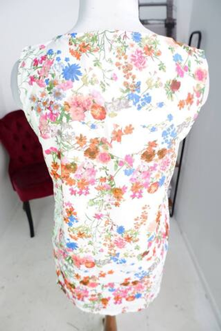 Блузка Only цветочная, маркировка 40, визуально на 46 размер
