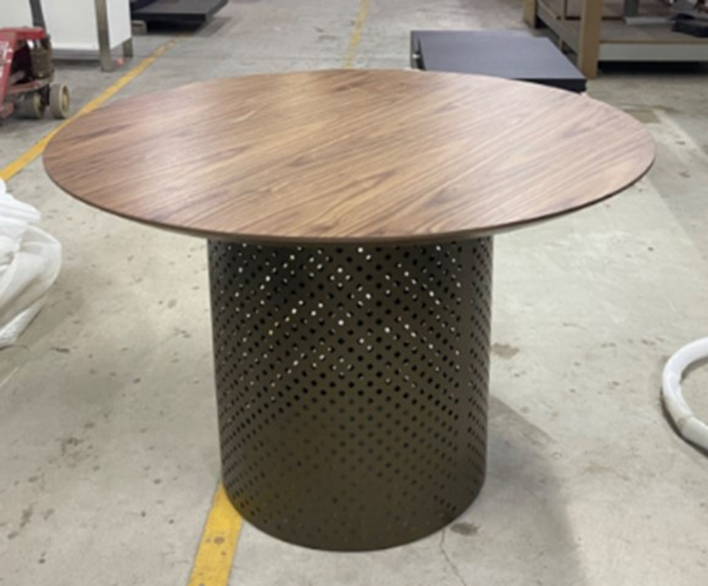 Стол М-City DISAUR Рафаэль (Rafael) 120 Орех 3001 МДФ, Бронза