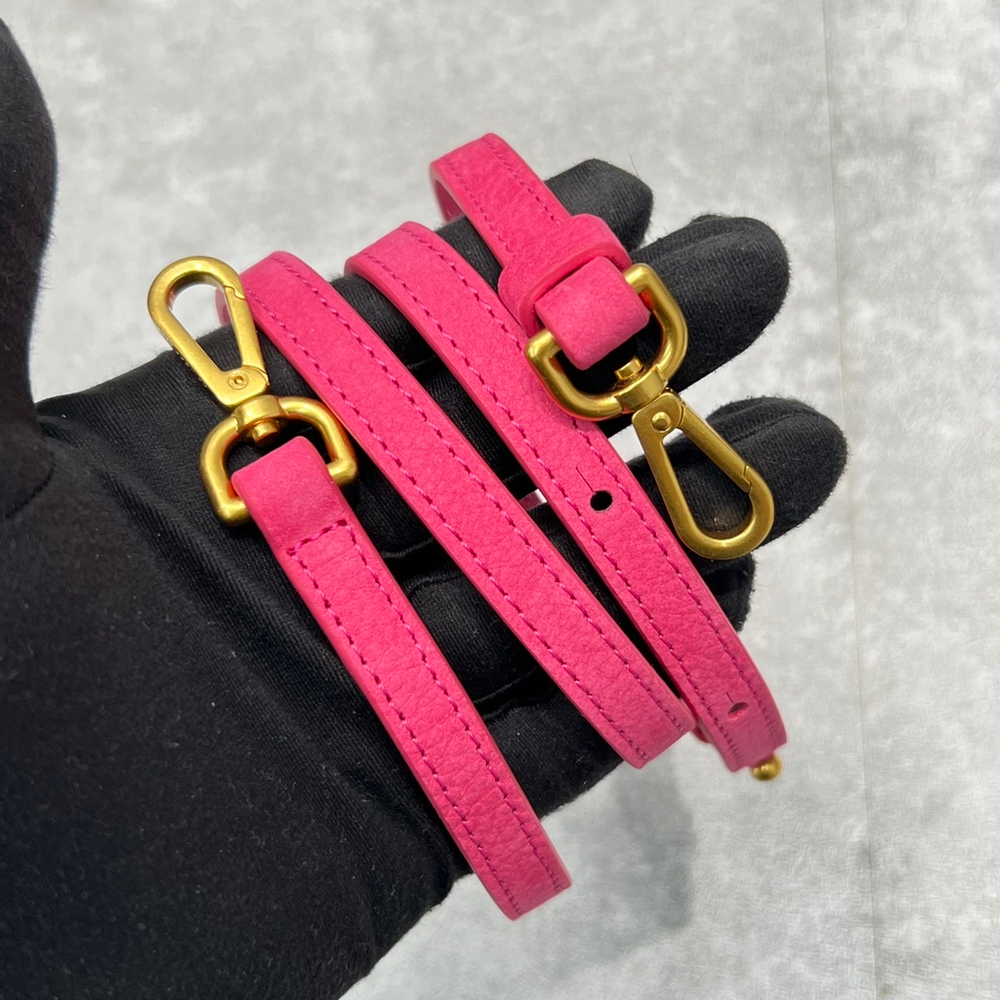 Jacquemus Le Chiquito Long 22 cm
