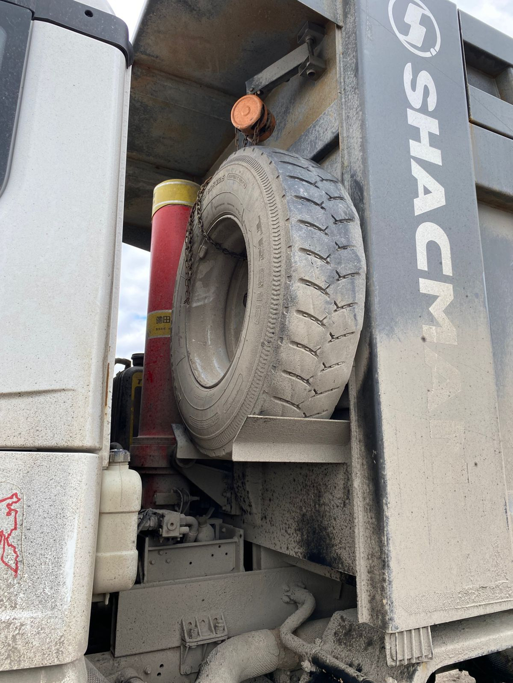 Shacman (Shaanxi) SX* 8x4 Самосвал SX33186V366 (Дизельный, 11,6 л, 440 л.с., МТ)