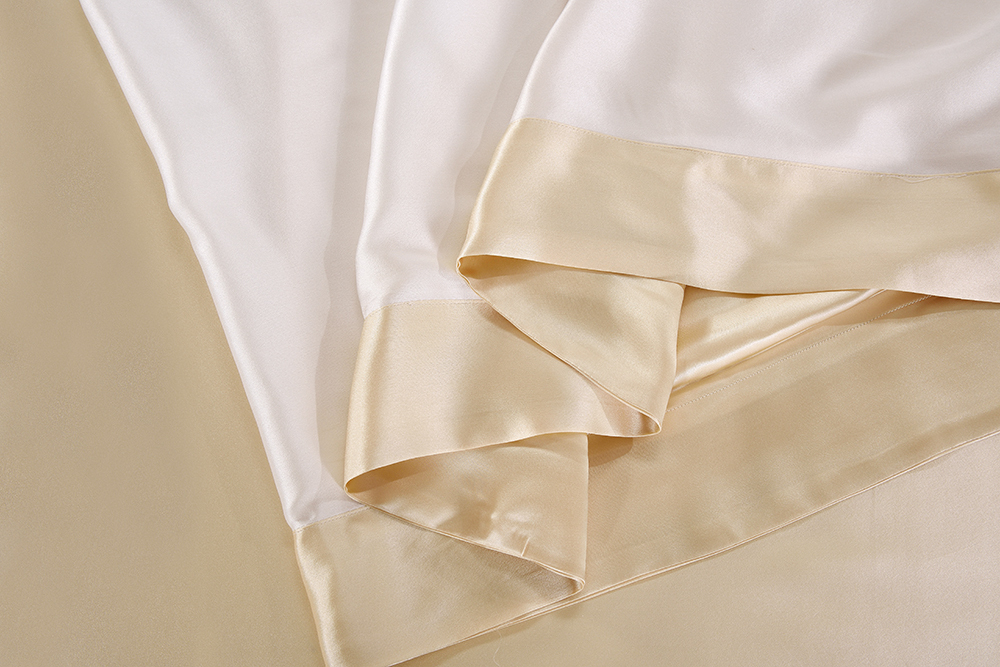 Постельное белье 2 спальное евро макси Luxe Dream Плаза Лайт