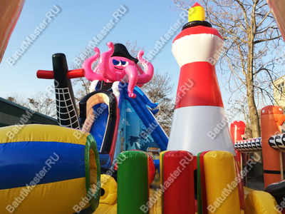 Коммерческий надувной батут "Пиратский парк" 15*7*8 м
