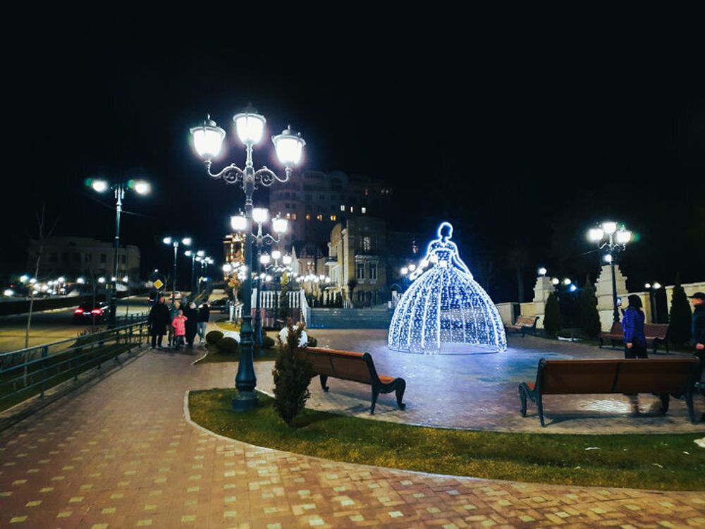 Световые фигуры «Бал»