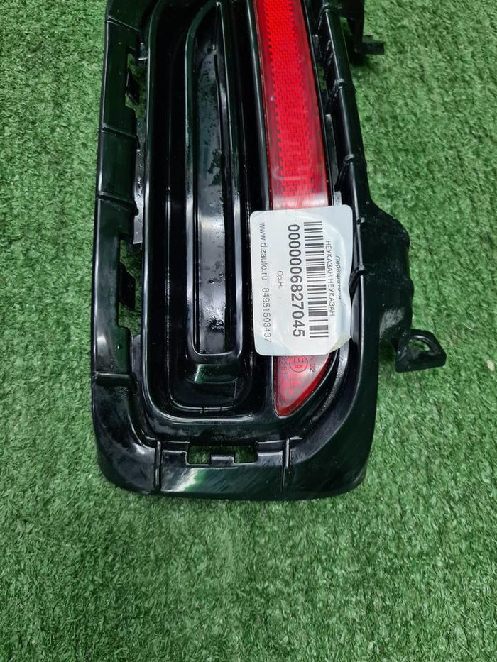 Накладка заднего бампера правая Kia Rio 4 X 20-нв