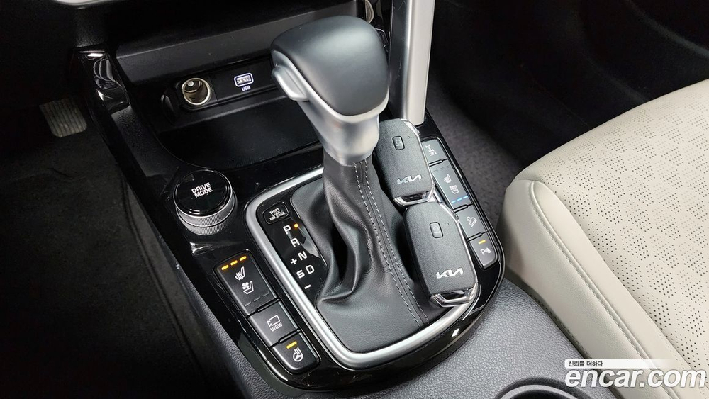 Kia Seltos Бензин 1.6 Turbo 4WD (02.2022)