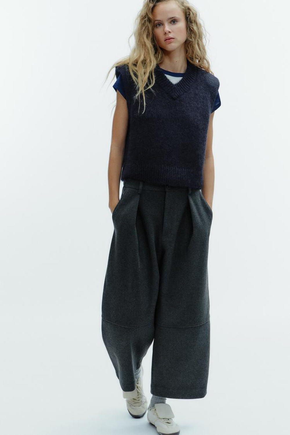 ZARA ЖИЛЕТ ИЗ ШЕРСТИ И АЛЬПАКИ С ПОГОНАМИ, МОРСКОЙ СИНИЙ