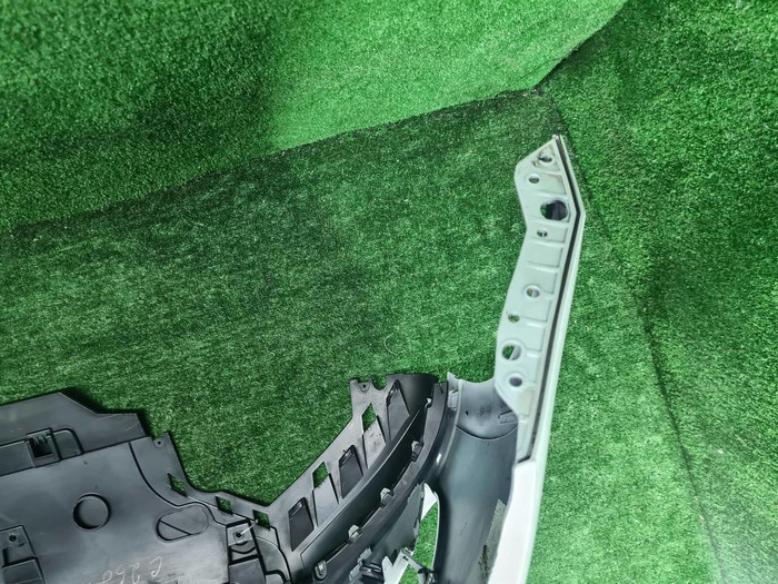 Бампер передний Range Rover Velar (2017-2023)