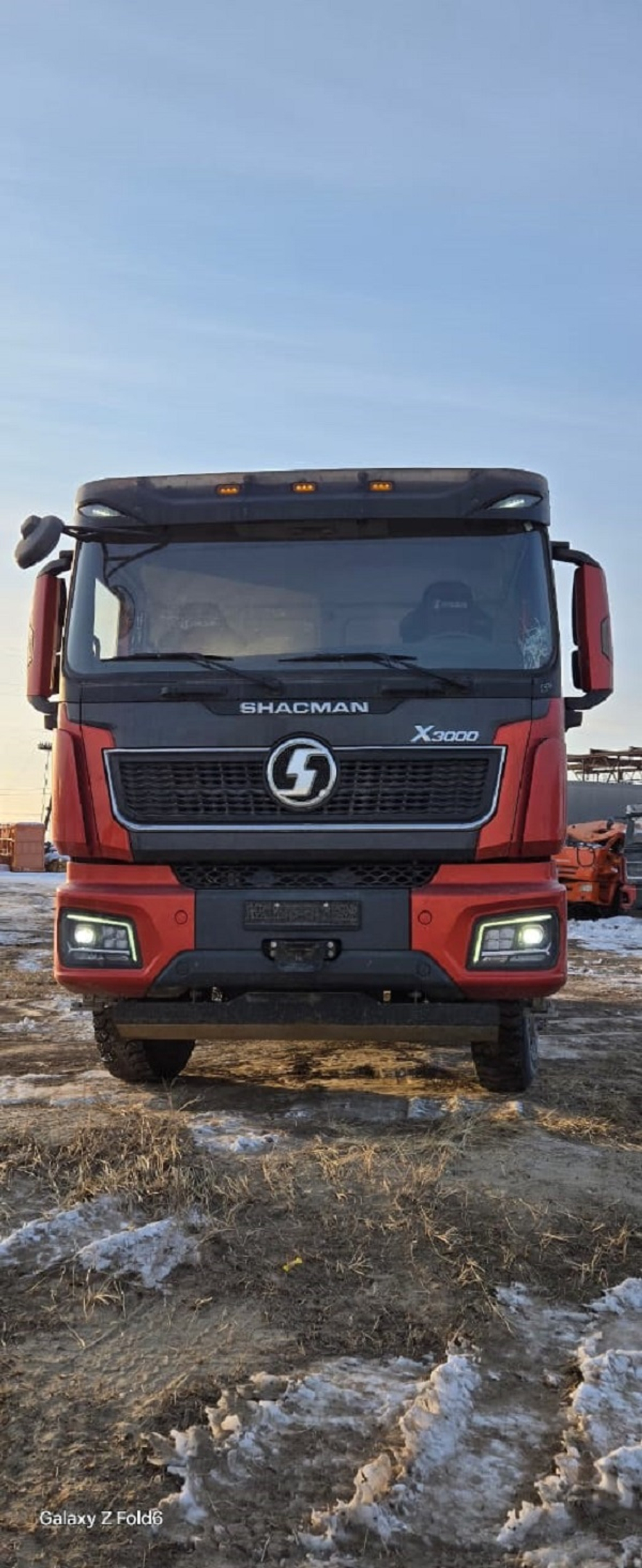 Shacman (Shaanxi) SX* 6x4 Самосвал SX32586V384 (Дизельный, 11,6 л, 423 л.с., МТ)