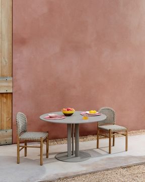 Уличный стол Sedalis из стали со столешницей из серо-коричневого алюминия Ø80 см Испания La Forma