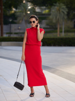 юбка макси в алом цвете