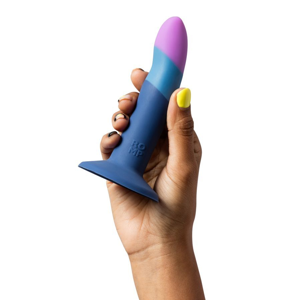 Страпон Romp Piccolo Pegging Kit, фаллоимитатор и пояс