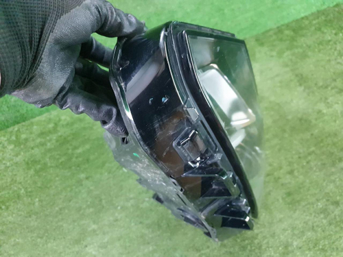 Фара левая Geely Coolray (2019-2023) LED