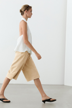 Massimo Dutti Длинные замшевые шорты, бежевый