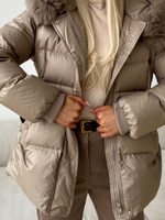 Пуховик Fresh миди с поясом песочный