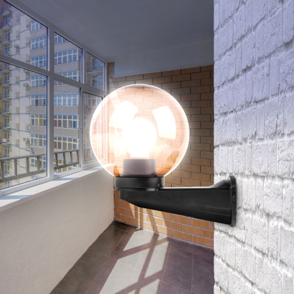 Садово-парковый светильник ЭРА НБУ 01-60-205 шар дымчатый настенный IP44 Е27 max60Вт d200mm