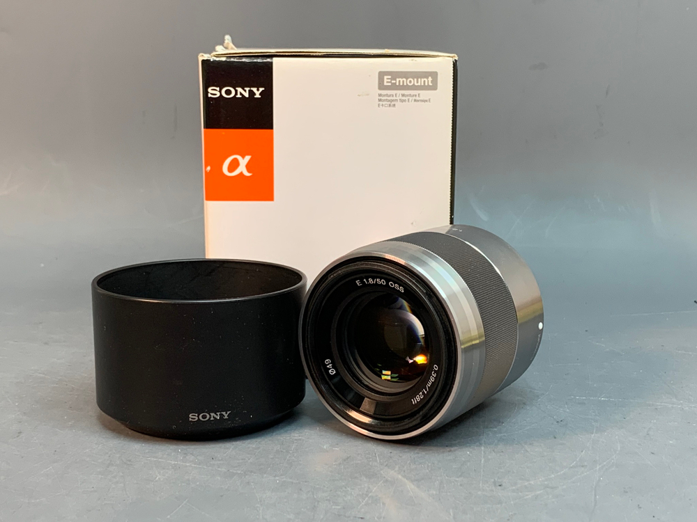 Sony 50mm 1.8 OSS