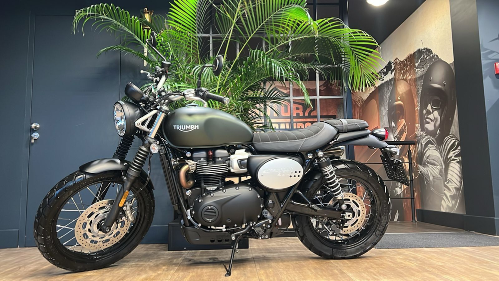 Triumph Street Scrambler 900 2025