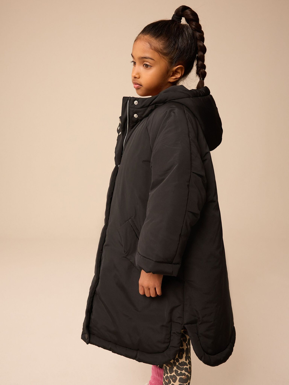 Куртка утепленная с капюшоном для девочки Next E33-633, Черный
