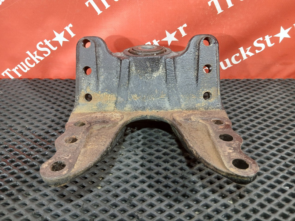 Кронштейн рессоры передней 2018г.