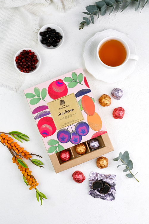 Ягодень Ассорти / брусника, облепиха, черноплодная рябина / коробка / 200 г / ТМ Сибирский кедр