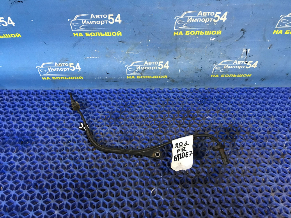 Датчик ABS передний правый Honda ELYSION 2006-2013