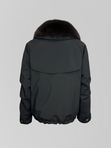 Куртка-парка однотонная на молнии с кулиской внизу и воротником из меха