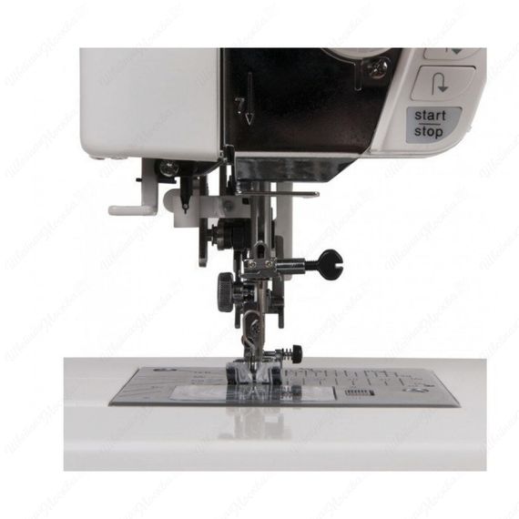 Швейная машина Elna 7300 Pro Quilting Queen (7300 Pro QQ)