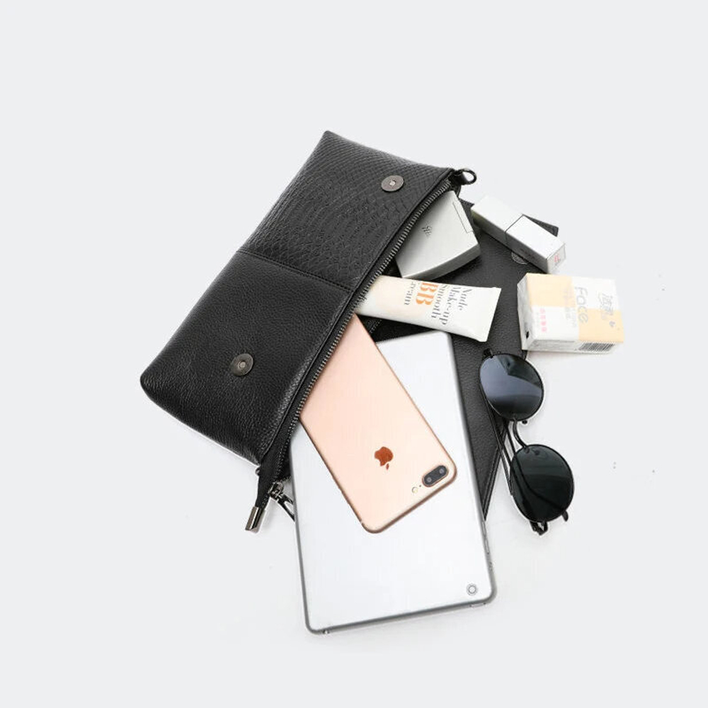 Женская сумка черная через плечо из мягкой искусственной кожи