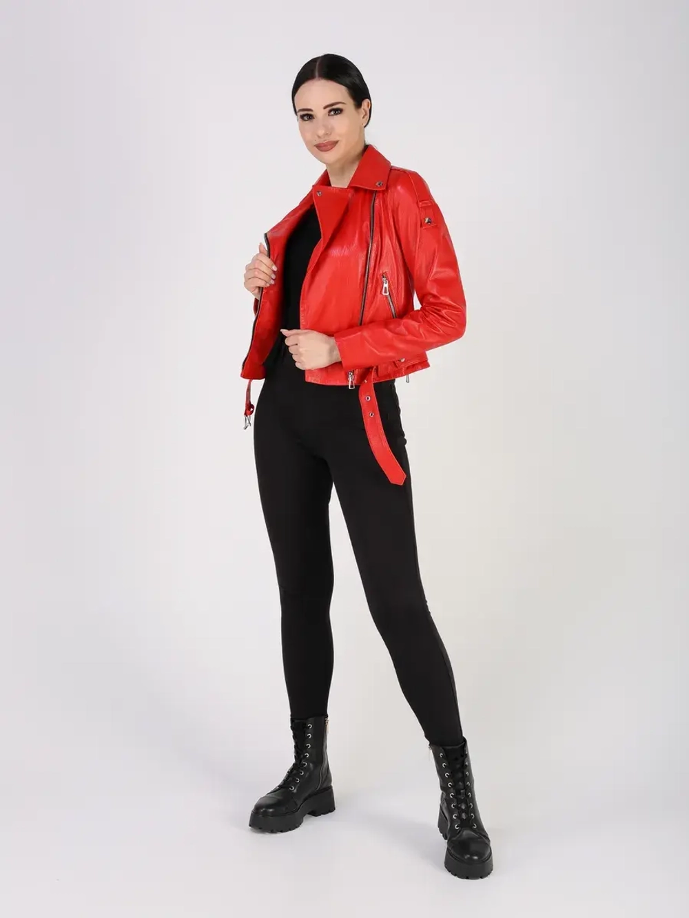 Кожаная куртка демисезонная косуха