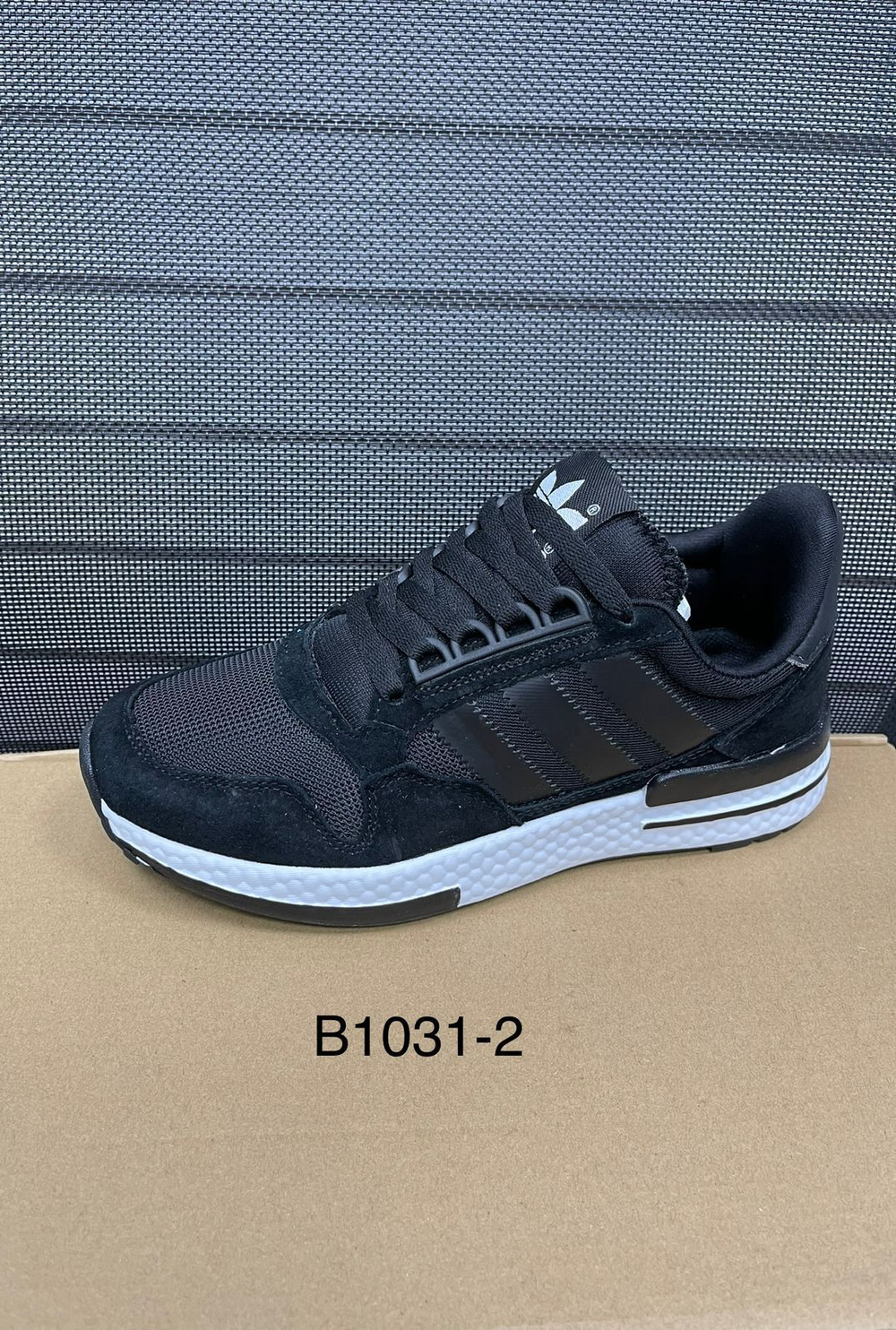 Кроссовки по 8 пар (36-41)р. / B1031/2