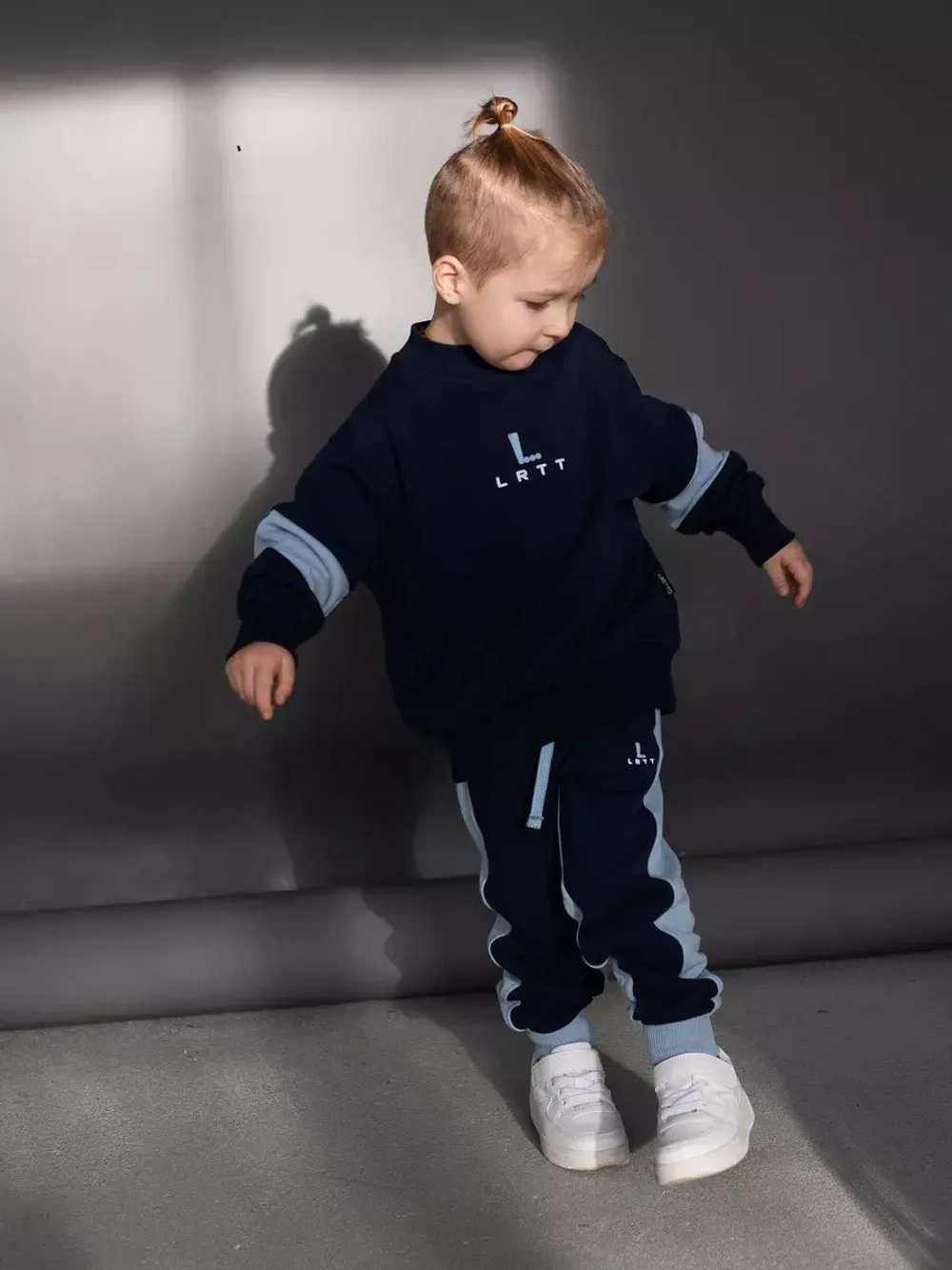 Костюм детский, толстовка и брюки