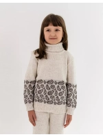 Свитер вязаный с горлом